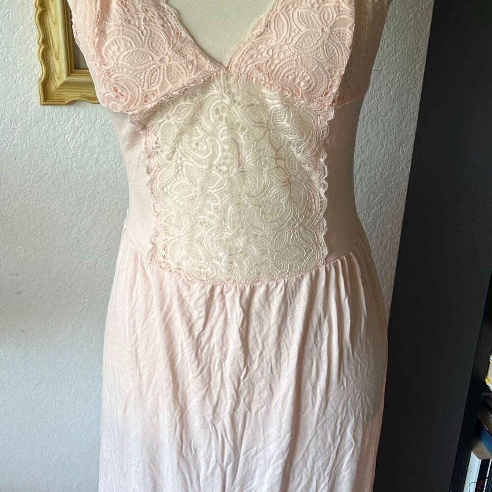 Daisy Fuentes Size Medium light pink Sleep Dress - Picture 3 of 8